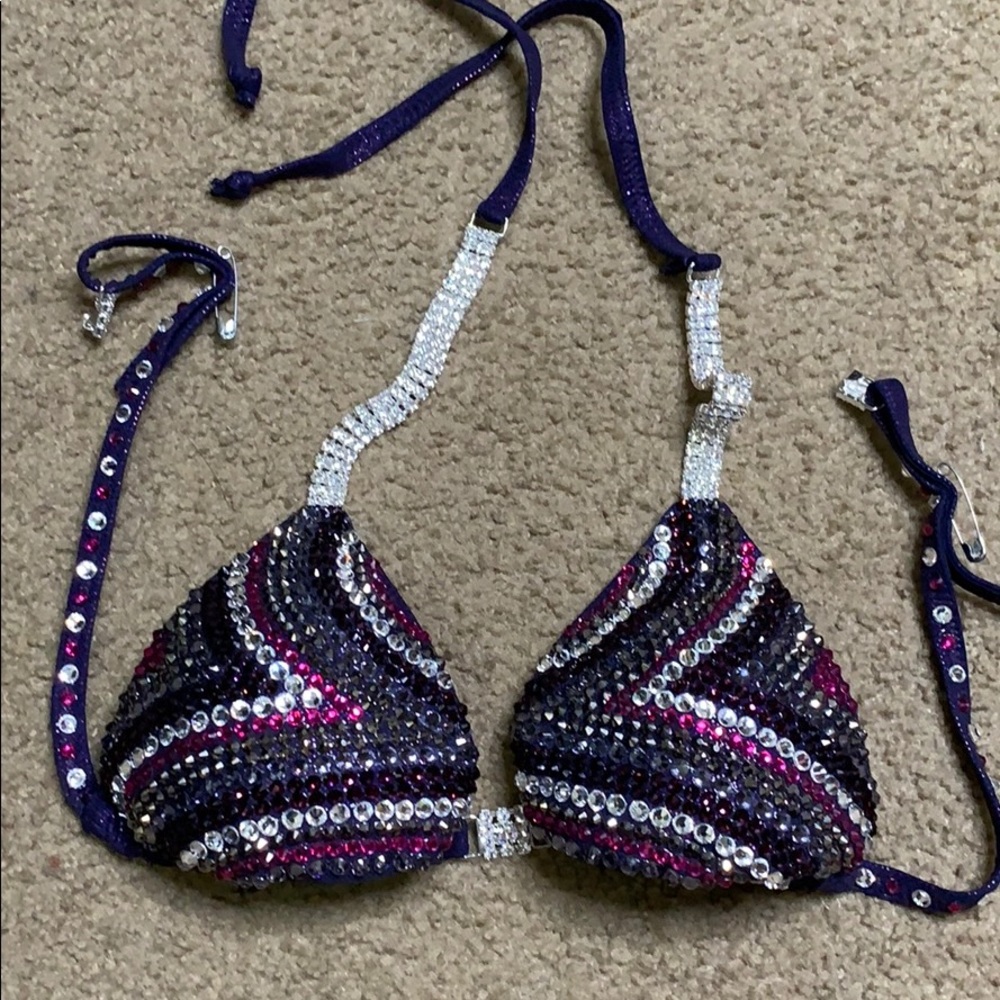 Women’s Competition figure/physique suit
